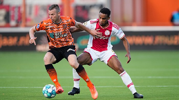 Soi kèo phạt góc Ajax vs Volendam, 2h00 ngày 3/11