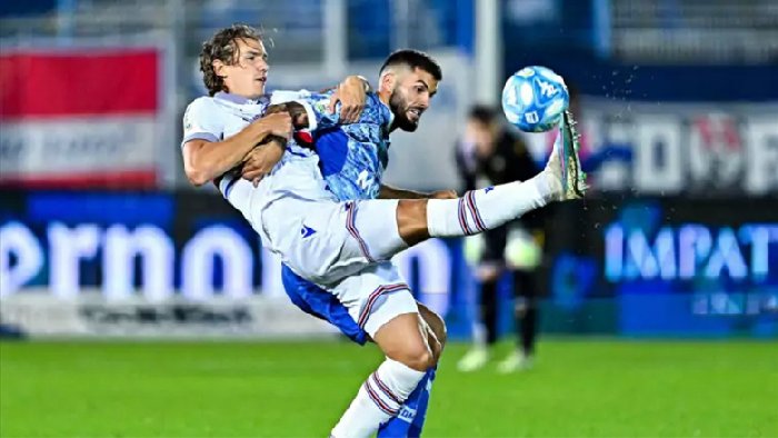 Soi kèo phạt góc Sampdoria vs Como, 1h45 ngày 12/8