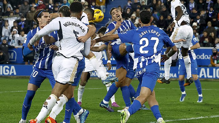 Soi kèo phạt góc Real Madrid vs Alaves, 2h30 ngày 15/5