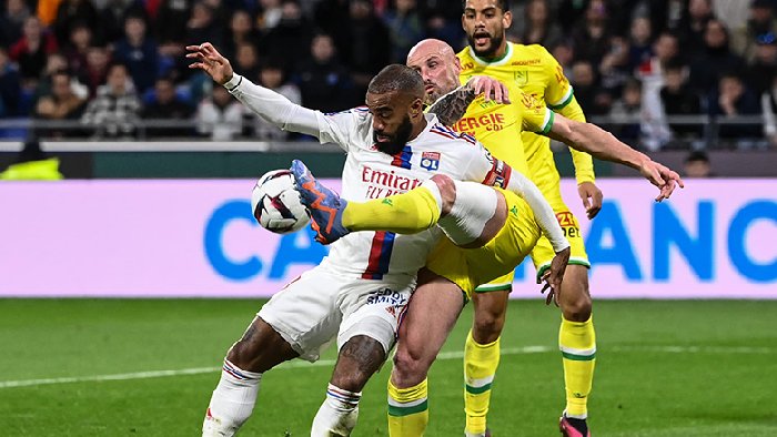 Soi kèo phạt góc Lyon vs Nantes, 3h00 ngày 21/12