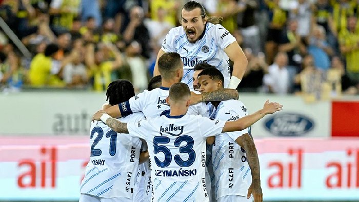 Nhận định Fenerbahce vs FC Lugano, 0h00 ngày 31/7