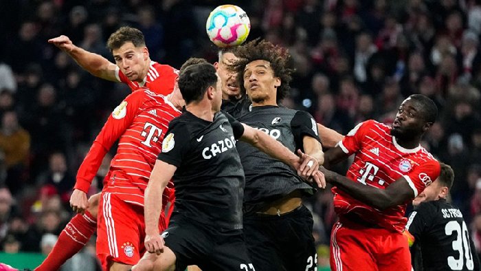 Soi kèo phạt góc Bayern Munich vs Freiburg, 22h30 ngày 1/9